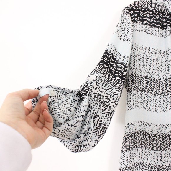 *Le Chateau Button Up Blue Printed Blouse - Picture 5 of 6